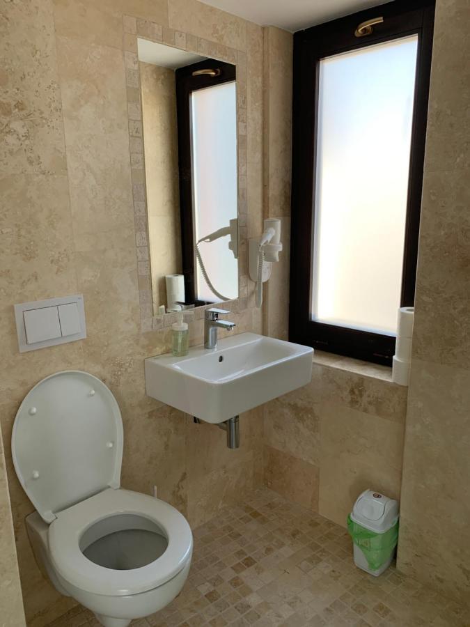 Dacia Aparthotel *