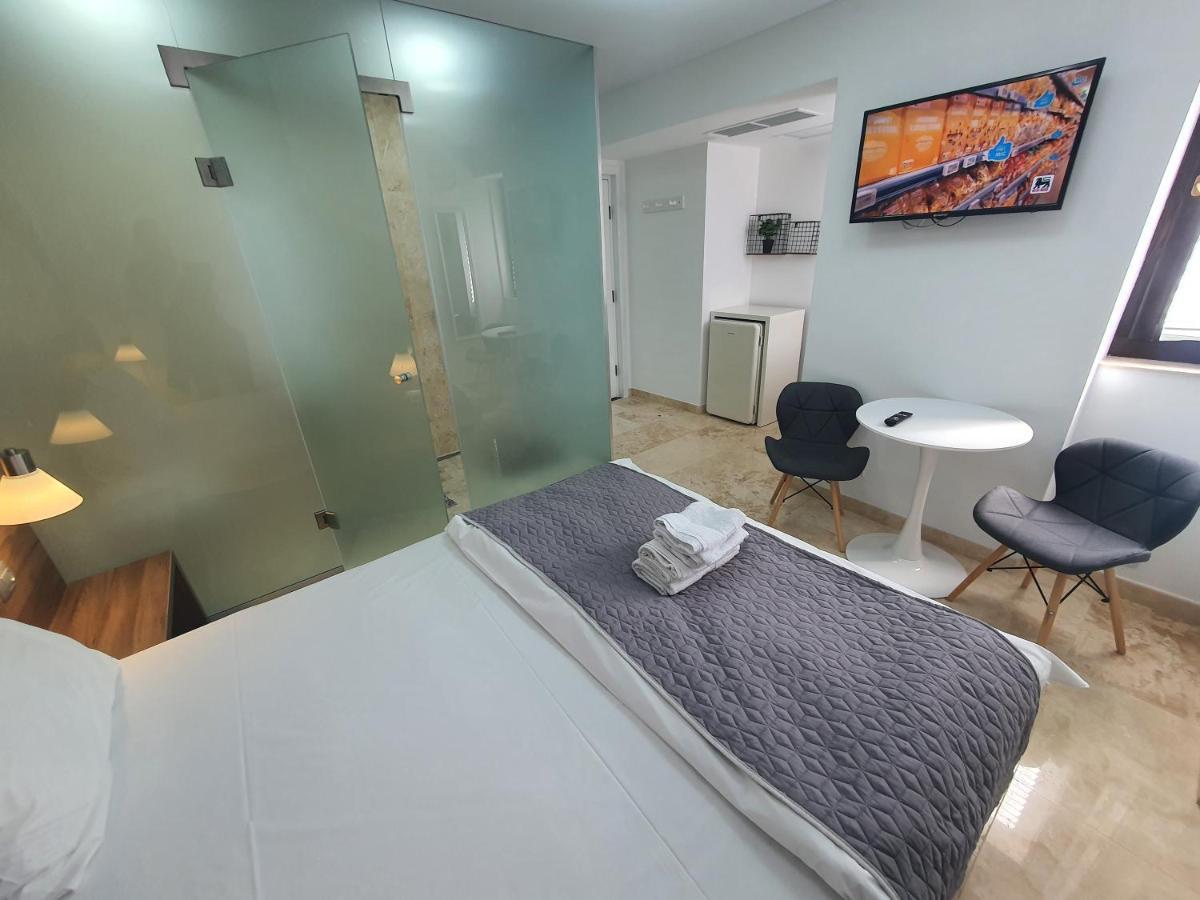 Dacia Aparthotel *